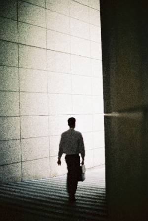 Are You a Professional or a Salesperson?