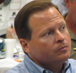 Leading Salespeople through Change to Sales Goal Achievement